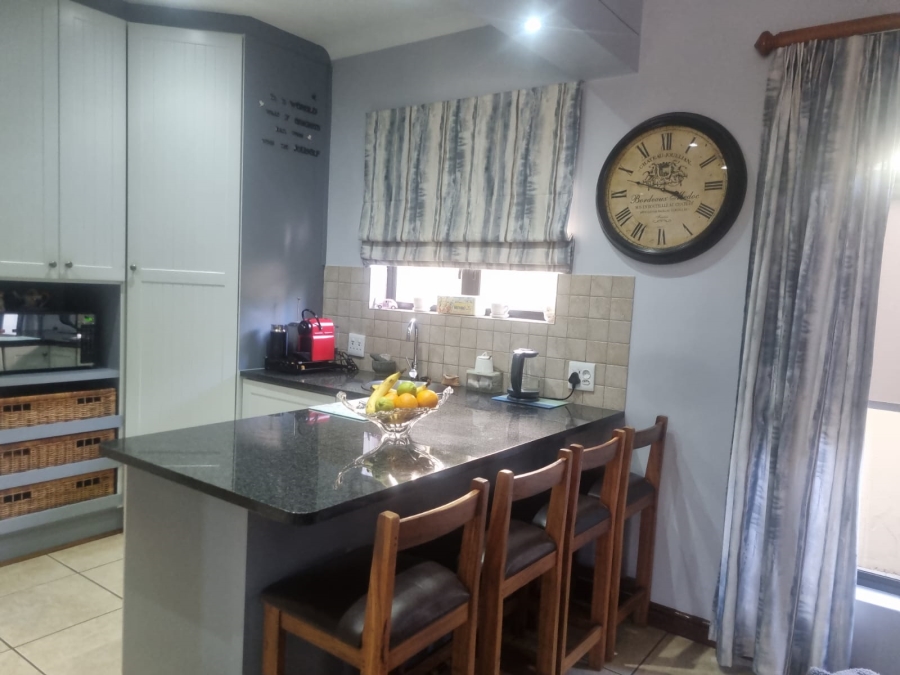 3 Bedroom Property for Sale in Baronetcy Estate Western Cape